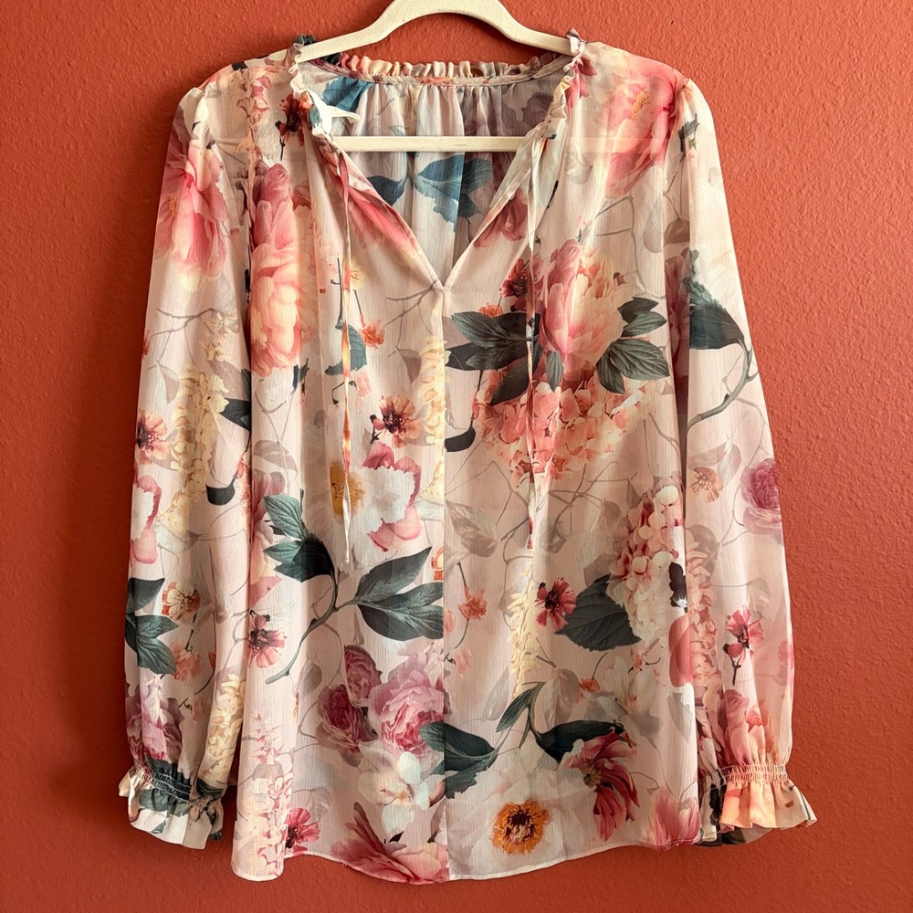 H&M Women’s Pastel Floral Sheer Ruffle-Trimmed Blouse Size Large